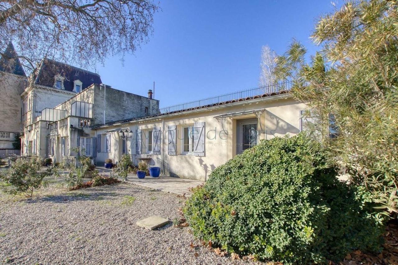 Château Le Martinet Violès Exterior foto